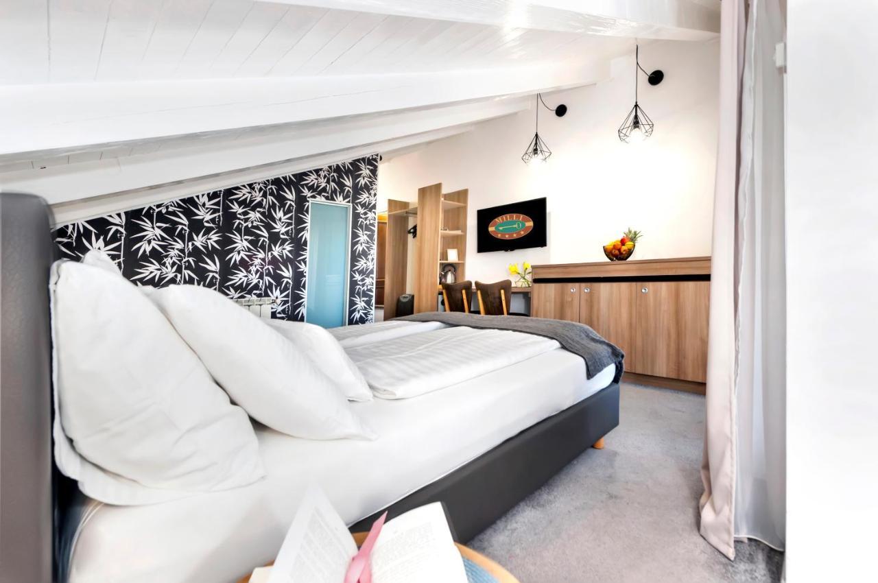 Villa Milli B&B 로비니 외부 사진