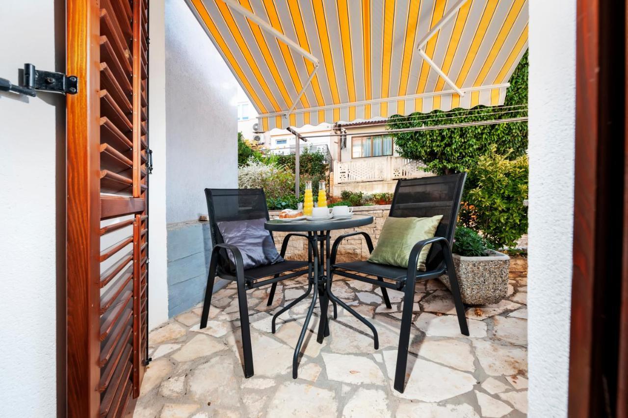 Villa Milli B&B 로비니 외부 사진
