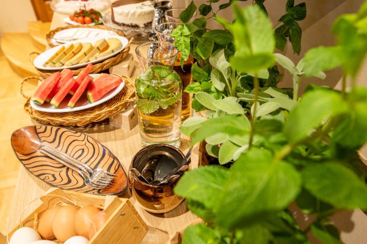 Villa Milli B&B 로비니 외부 사진