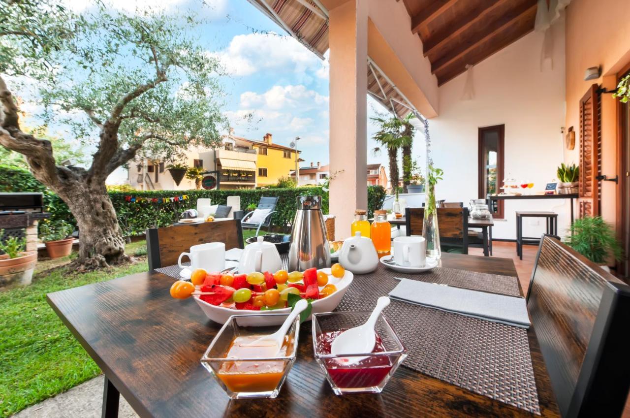 Villa Milli B&B 로비니 외부 사진