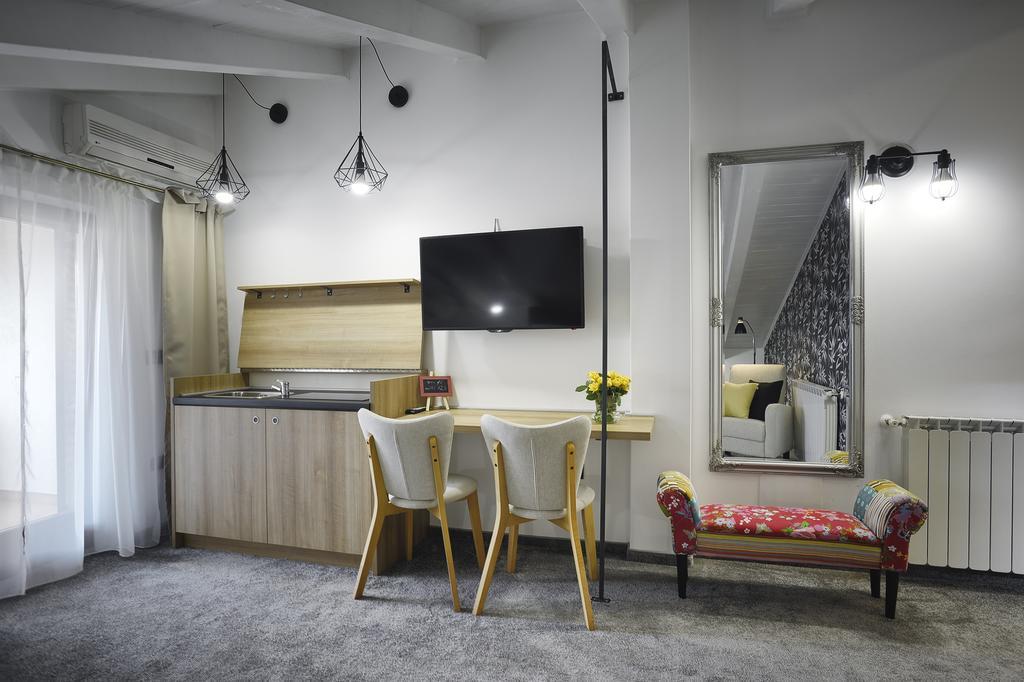 Villa Milli B&B 로비니 외부 사진